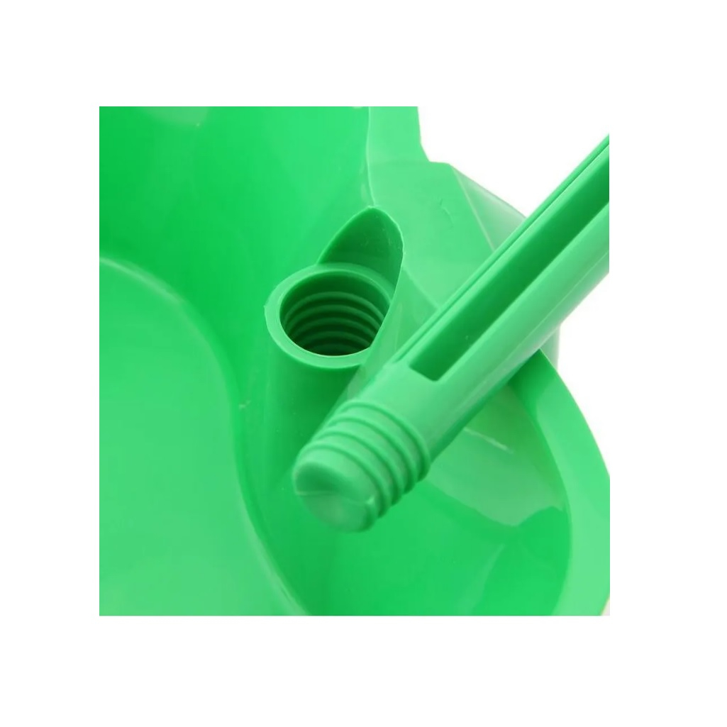 Совок для мусора ЗПИ Альтернатива М1022, пластиковый длинный черенок, 250х280х710 мм