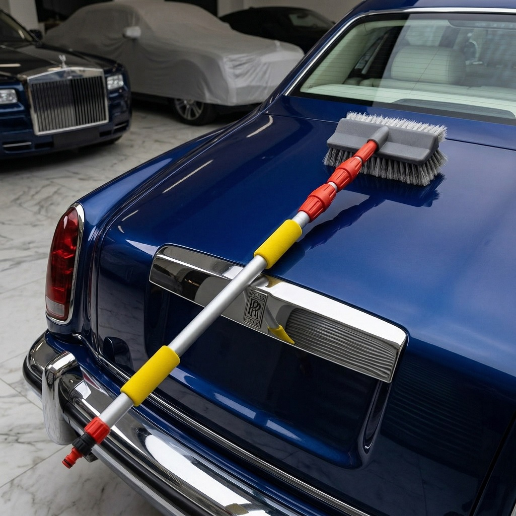 Щетка для мытья авто Clim Art CLA00177, телескопическая, с мягкой щетиной, длина 250 см