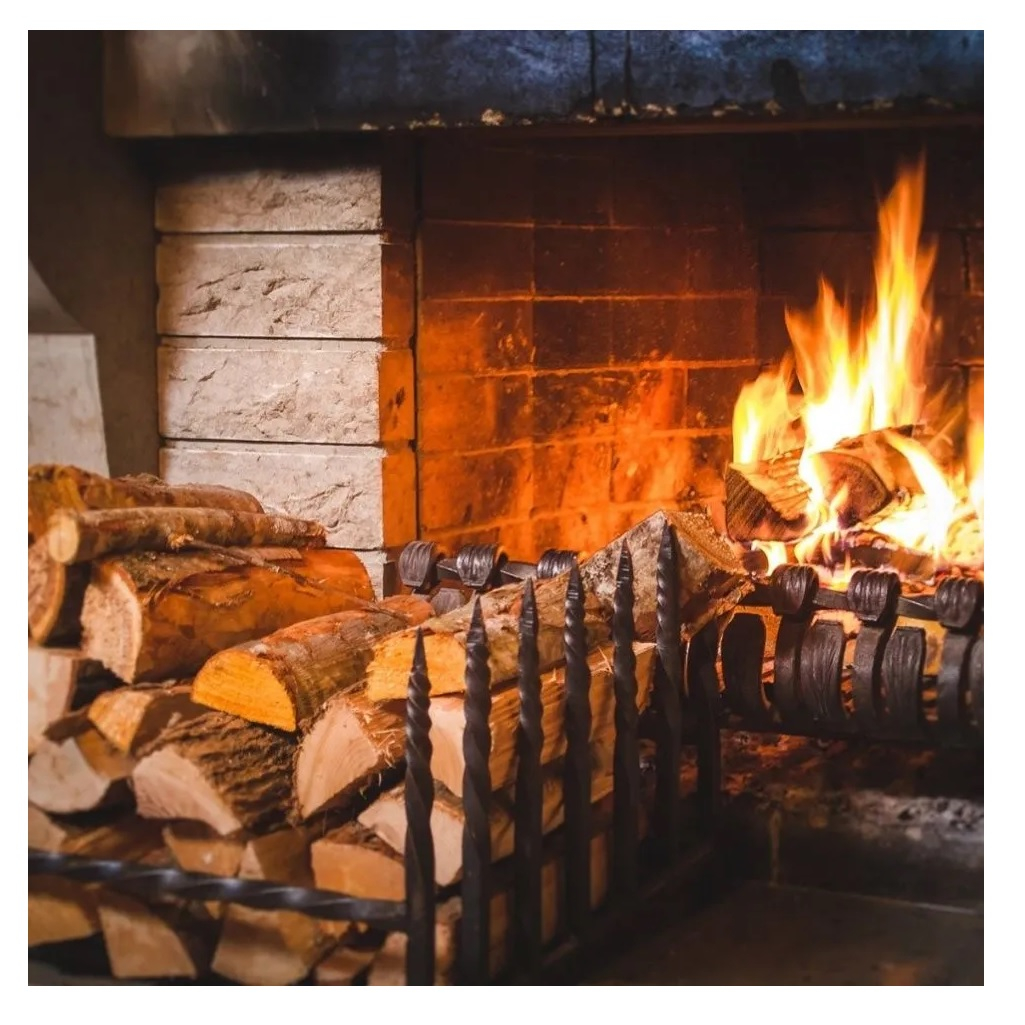 Дрова березовые Из лесу вестимо, колотые, камерной сушки, в сетке 10 литров