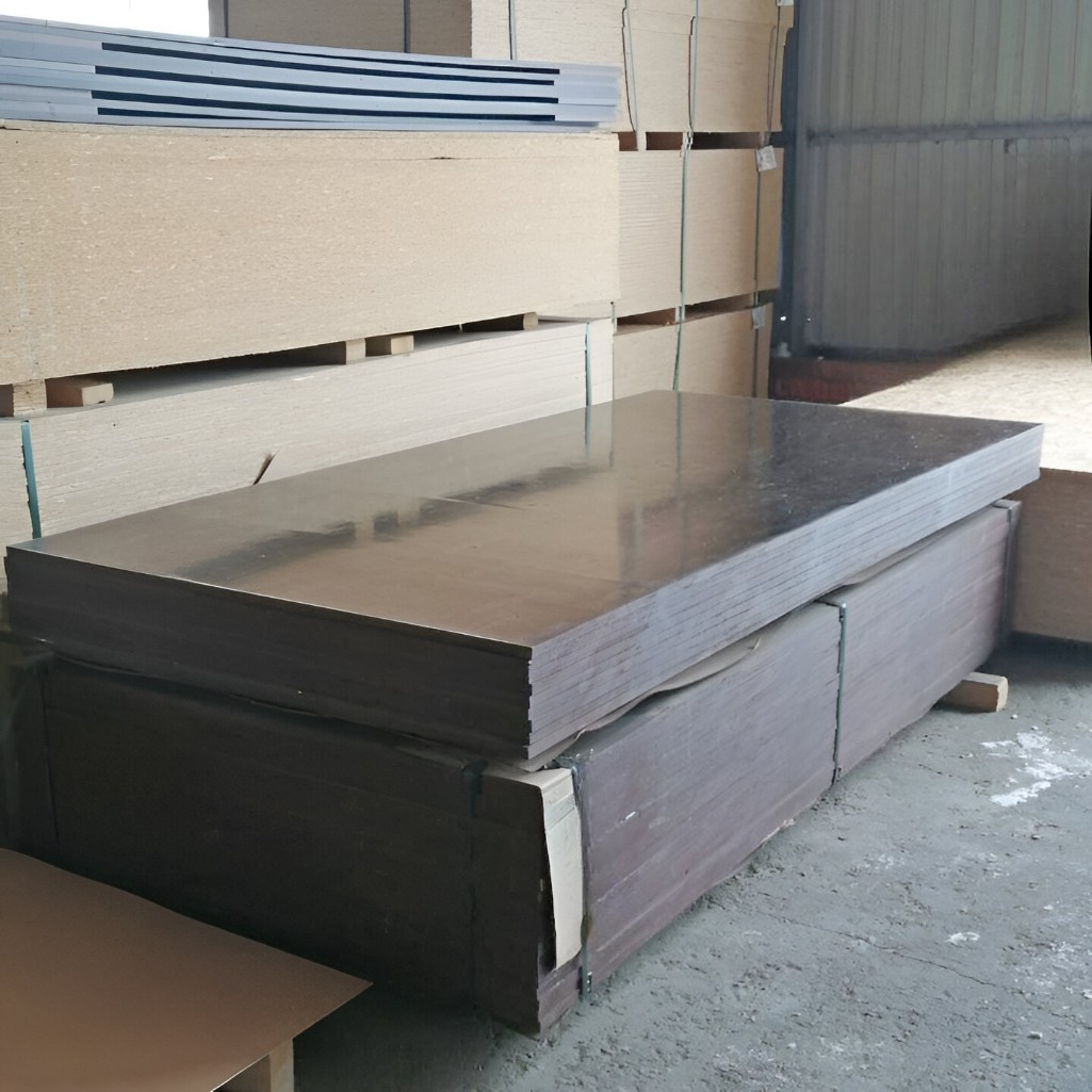 Фанера ламинированная влагостойкая ФСФ 21х1220x2440 мм для внутренних и наружных работ