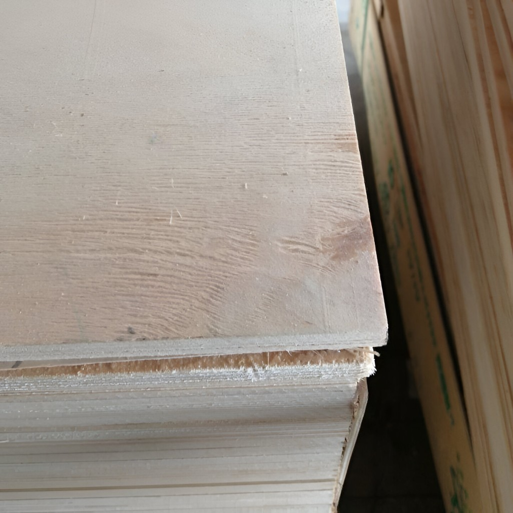 Фанера строительная ФК, сорт 4/4, береза 15х1525x1525 мм, для внутренних работ