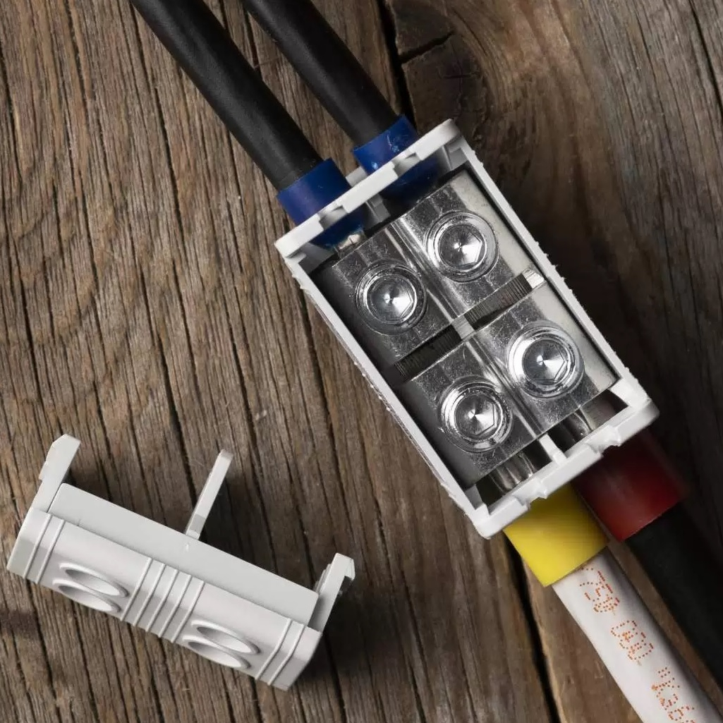 Клемма силовая вводная двойная EKF PROxima КСВ 16-50, plc-kvs2-16-50-grey, серая