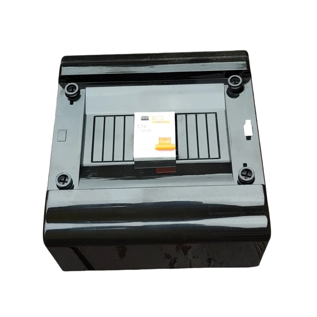 Корпус пластиковый навесной IEK Prime ЩРН-П-6, MKP13-N-01-06-41-K02, IP41, 6 модулей, черный