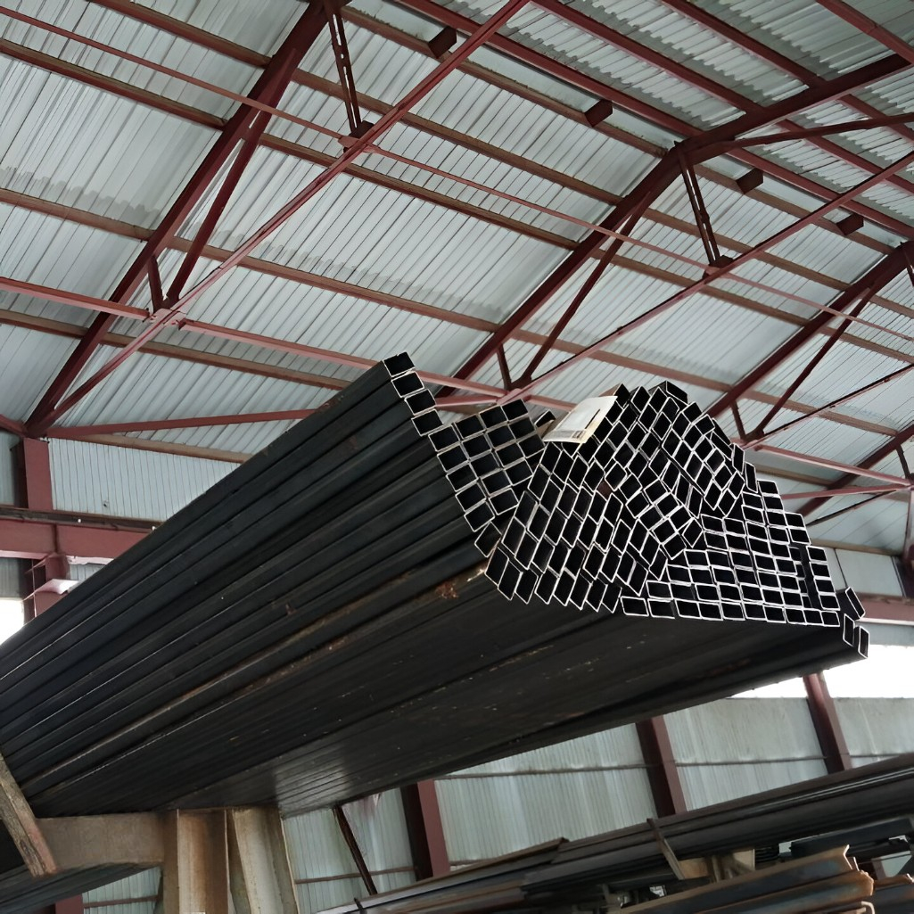 Труба профильная 60х30х2 мм, сталь, прямоугольная, на отрез от 1 м