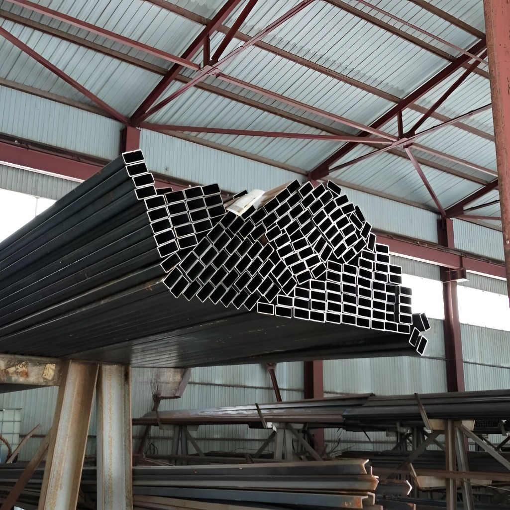 Труба профильная 60х30х2 мм, сталь, прямоугольная, на отрез от 1 м