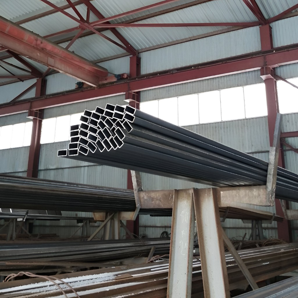 Труба профильная 60х30х2 мм, сталь, прямоугольная, на отрез от 1 м