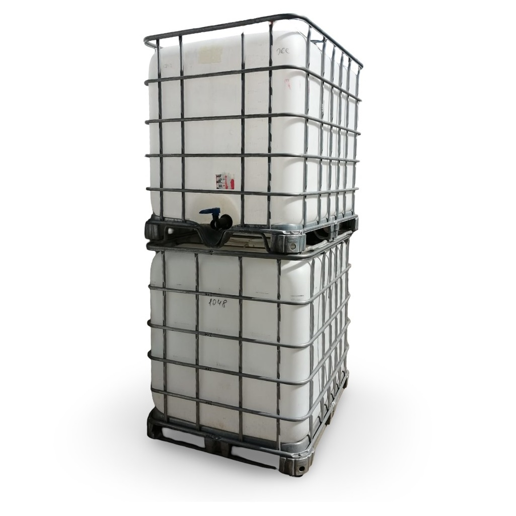 Куб 1000 литров пластиковый для технической воды, в металлической обрешетке на поддоне