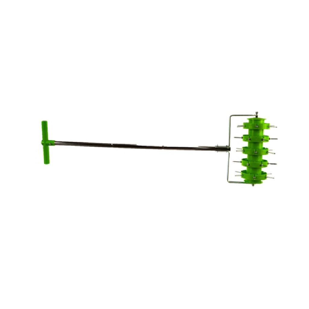 Аэратор для газона Центроинструмент Ежик 0454, ручной, с зубцами