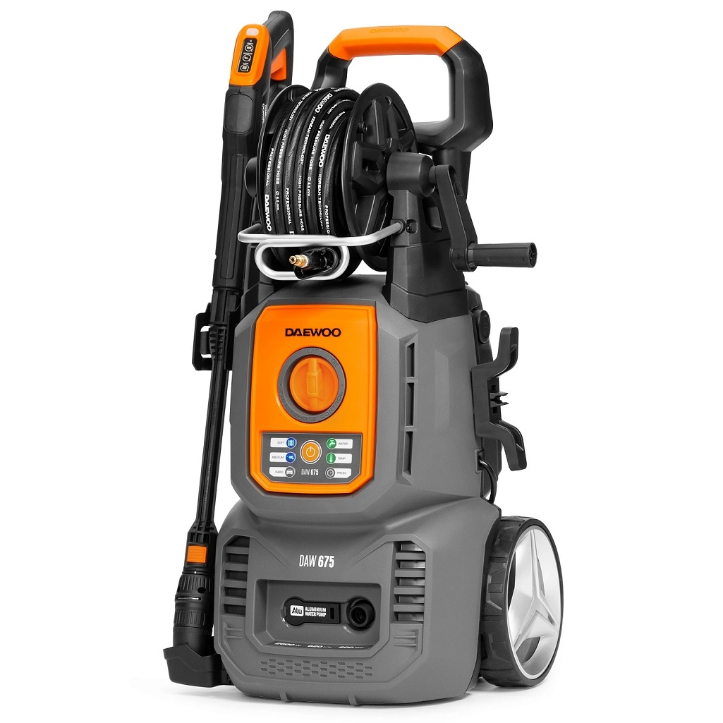 Мойка высокого давления Daewoo Full Control DAW 675, 2.6 кВт, 200 бар, 10.3 л/мин, щеточный двигатель