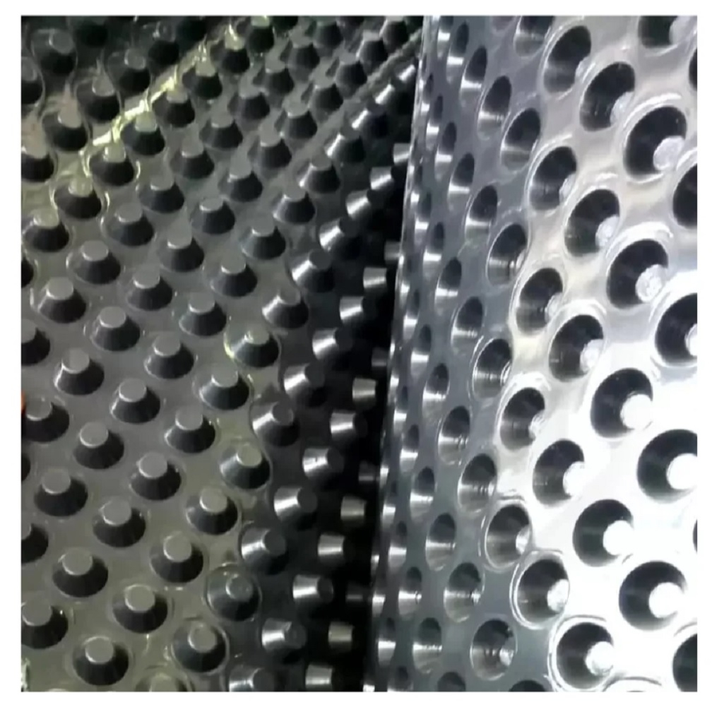 Мембрана профилированная Izoway Izoplant, гидроизоляционная, 1х20 м, площадь 20 кв.м.