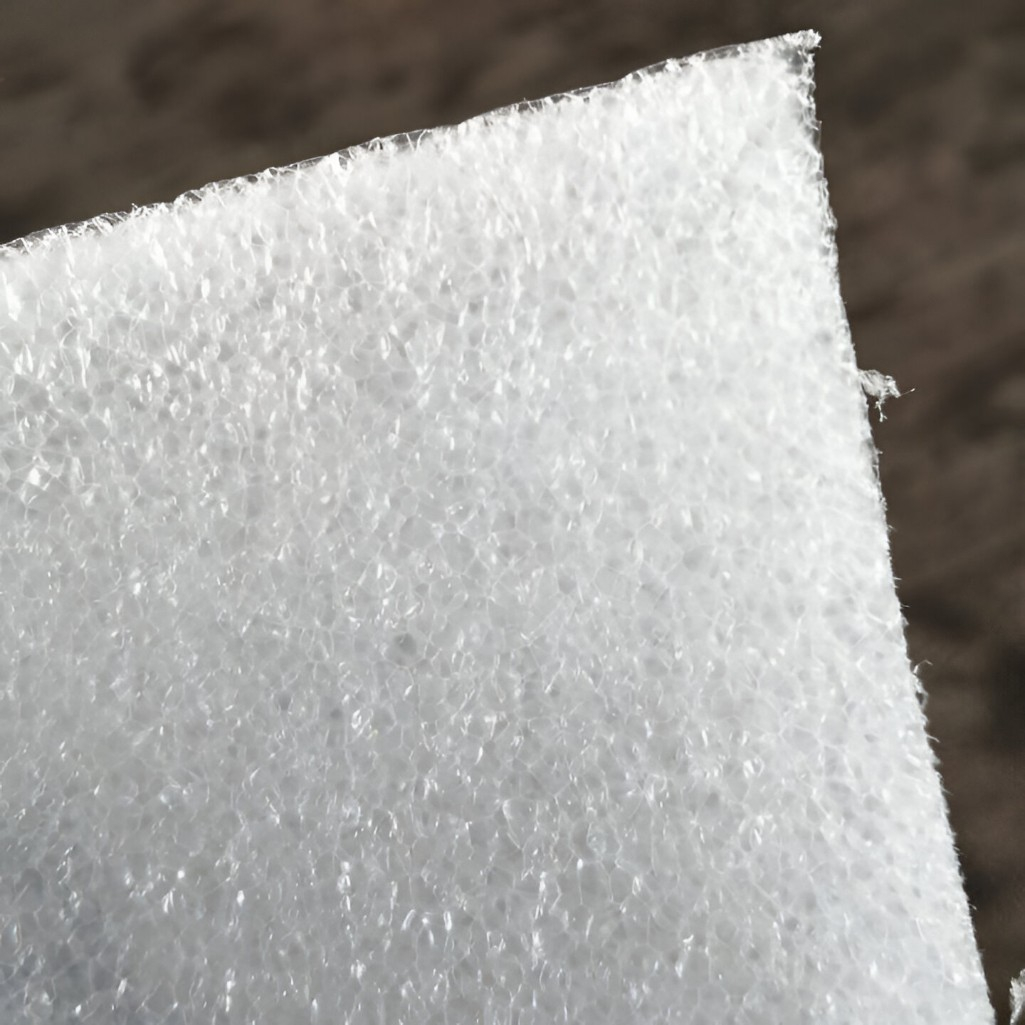 Утеплитель Тепофол НПЭ вспененный полиэтилен, для стен, пола, 8 мм, ширина 1050 мм, на отрез от 1 п.м