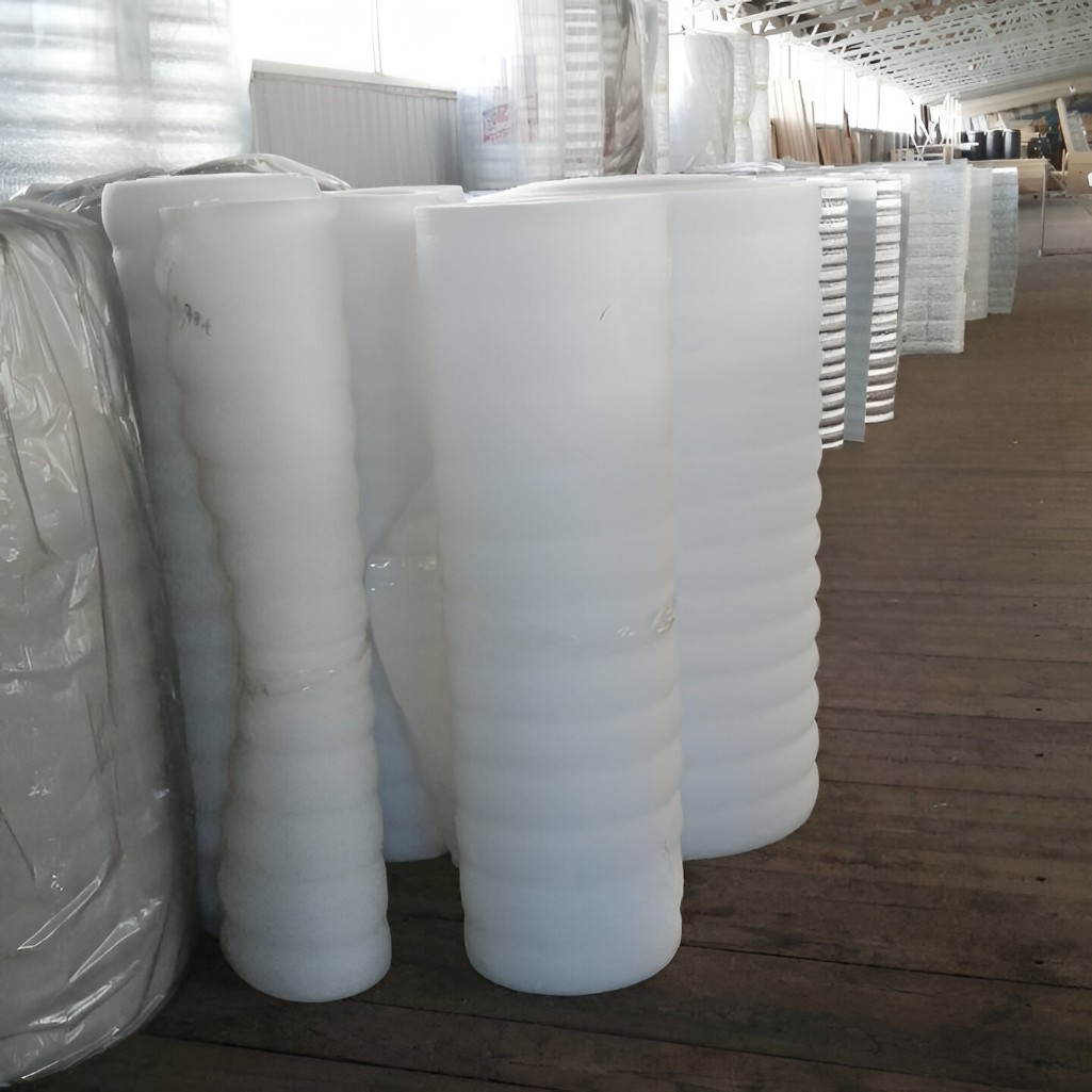 Утеплитель Тепофол НПЭ вспененный полиэтилен, для стен, пола, 5 мм, ширина 1050 мм, на отрез от 1 п.м