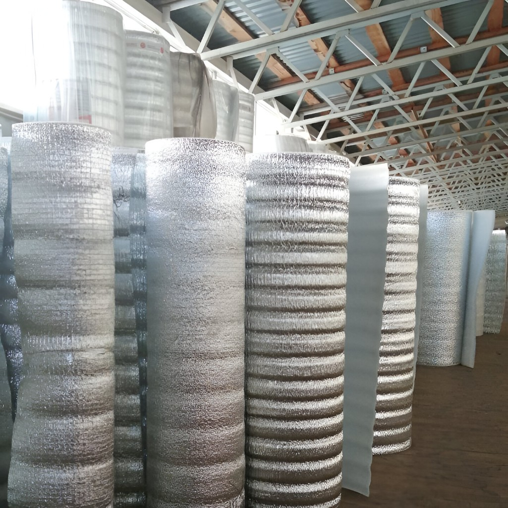 Утеплитель Тепофол А фольга, вспененный полиэтилен 8 мм, ширина 1050 мм, на отрез от 1 п.м