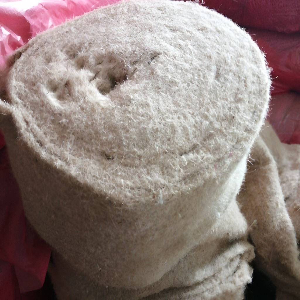 Пакля Лен-джут строительная, для стен и полов, толщина 8-10 мм, 0.2х10 м, в рулоне