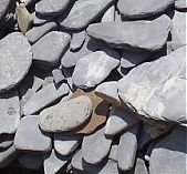 Камень  баклажан галтованный 15-30 мм
