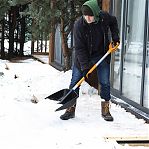 Лопата для снега PLANTIC Snow Light 12001-01 облегченная